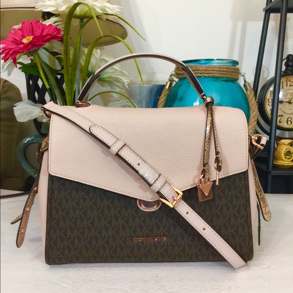 Michael Kors Handbags - Michael Kors Bristol Satchel Purse